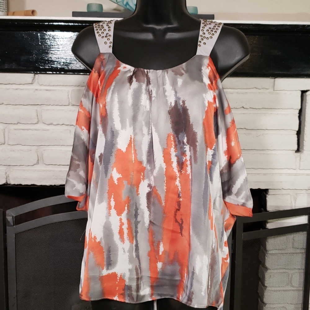 Multicolored tank blouse with studs